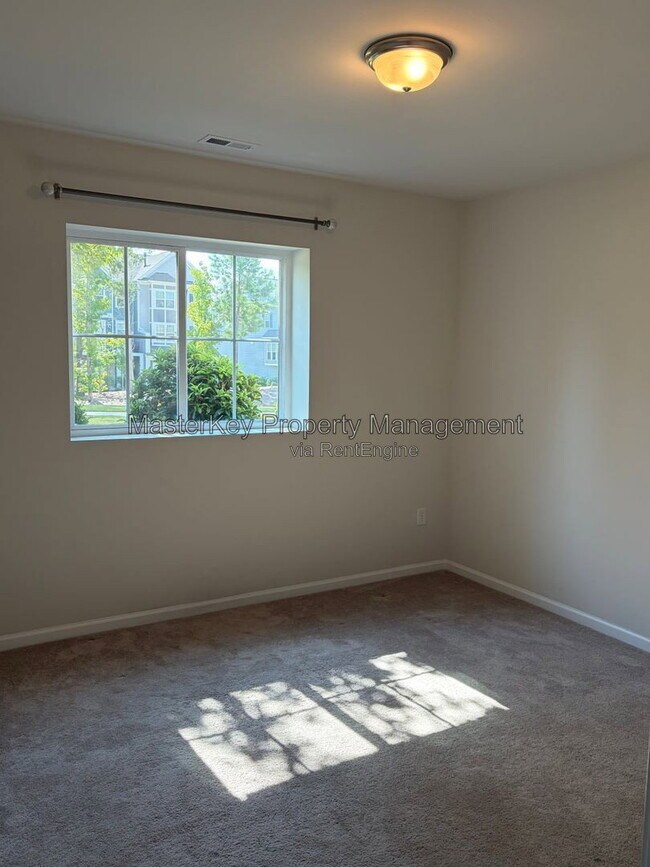 Building Photo - 1383 Herb Garden Way