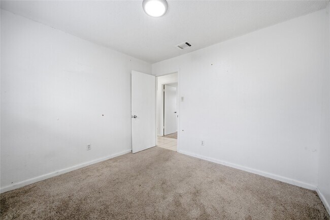 Building Photo - 12203 Cape Hyannis Dr