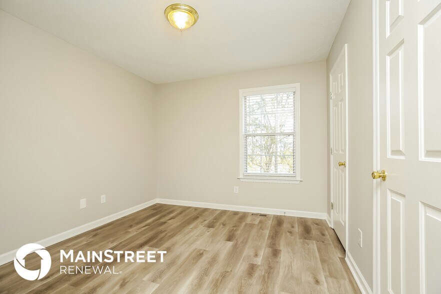 Building Photo - 808 Albin Ct