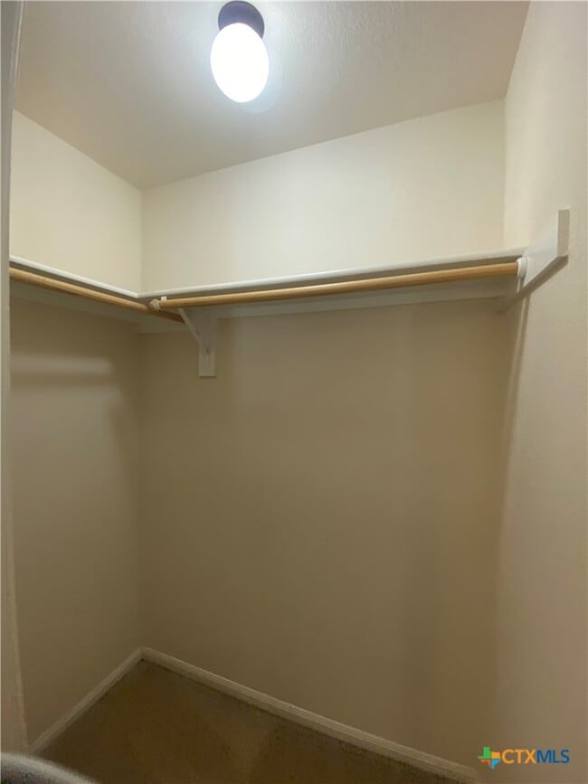 Building Photo - 6111 Graphite Dr