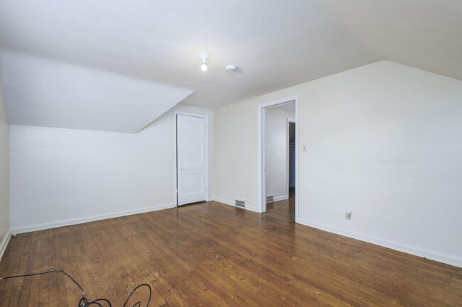 Building Photo - 10929 Worden St
