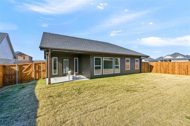 Building Photo - 1807 Boxwood Dr
