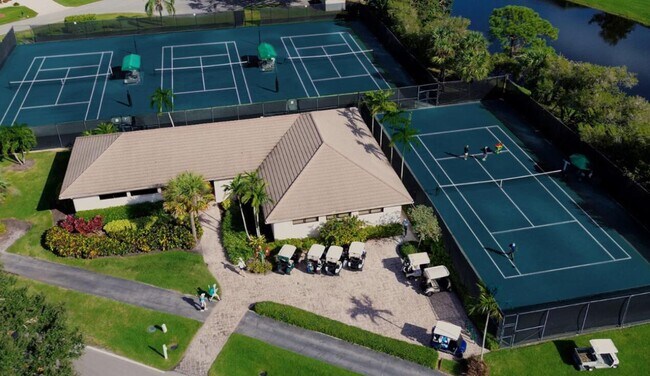 Building Photo - 13760 Sand Crane Dr