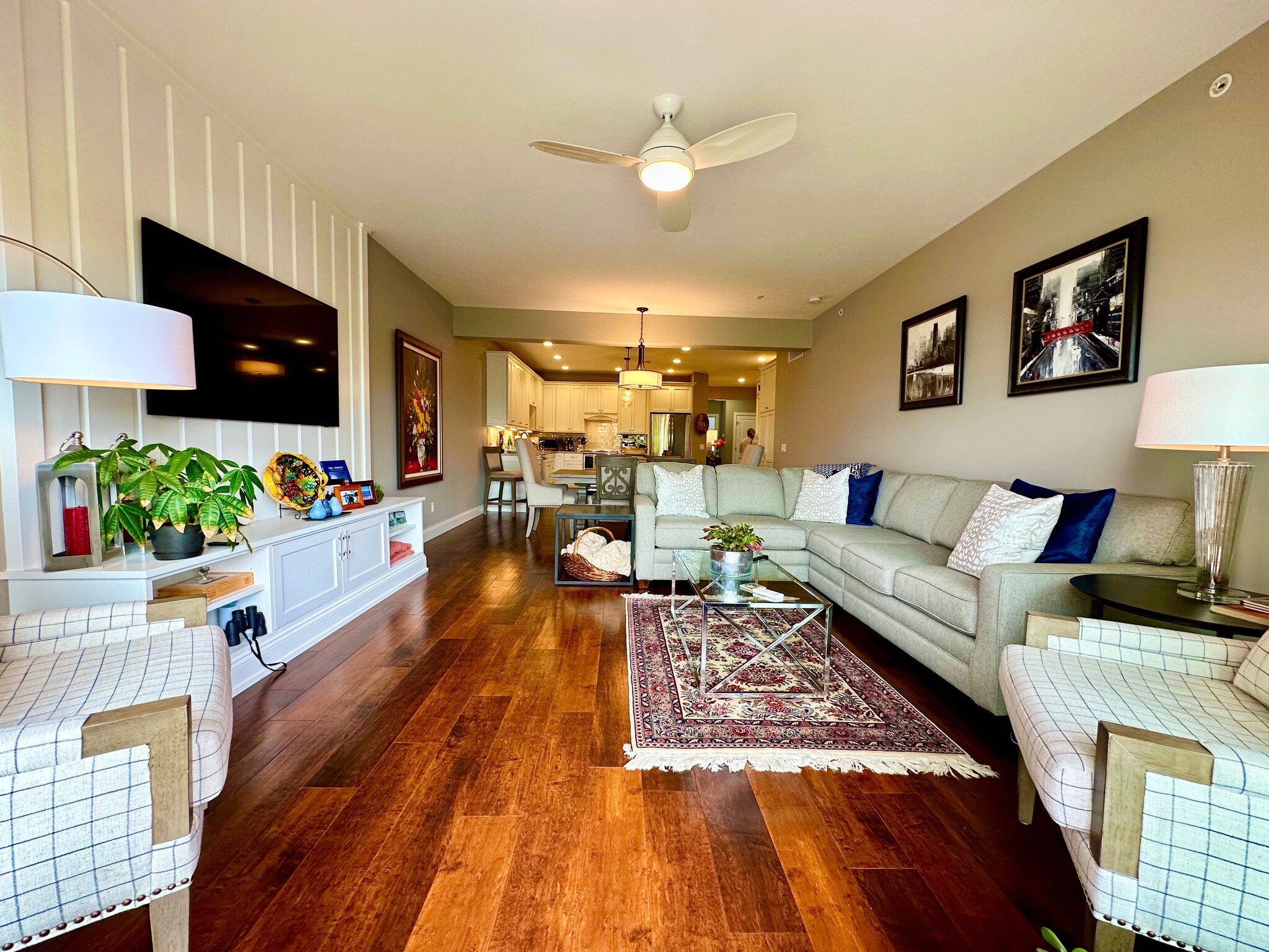 Living Room - 607 Randolph St