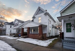 Building Photo - 908 1st St NW