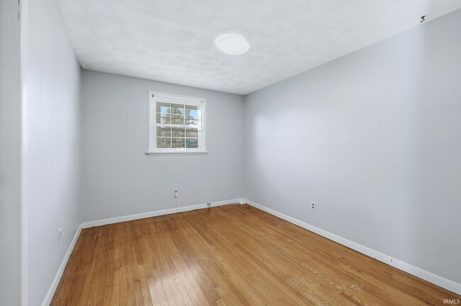 Building Photo - 7311 Denise Dr