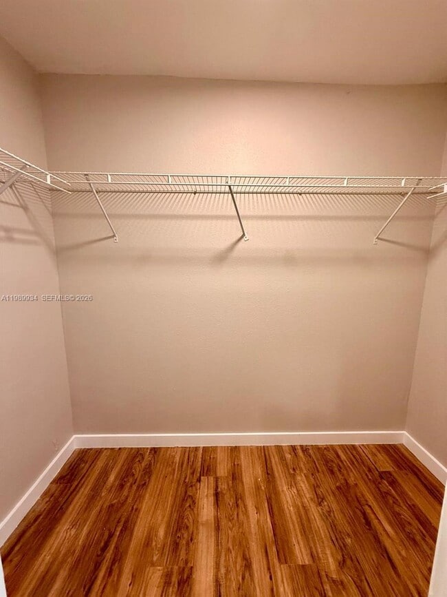 Building Photo - 833 NW 81st Terrace