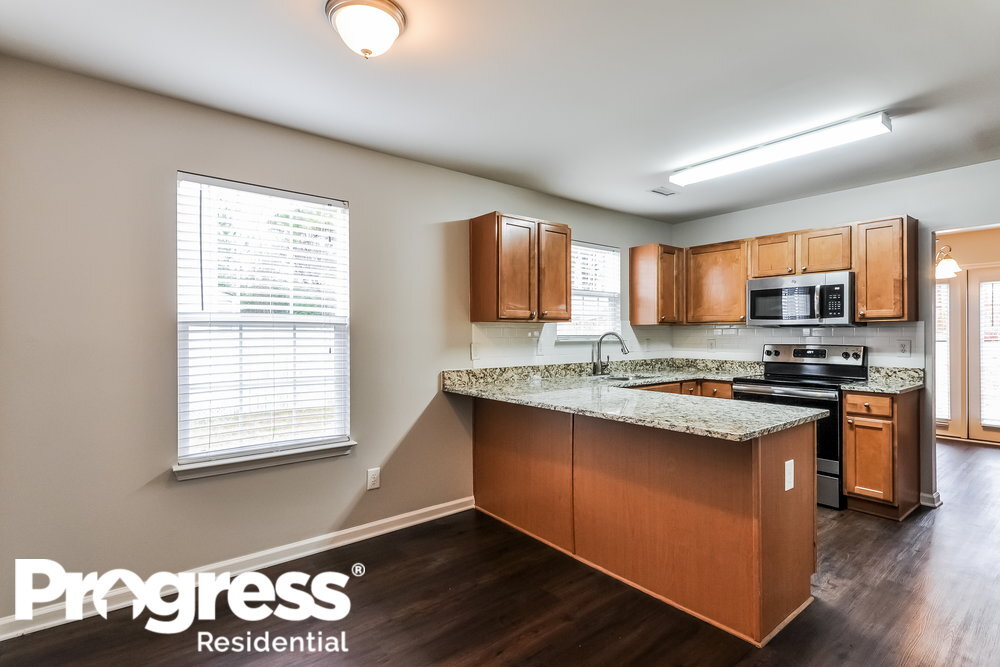 Building Photo - 4027 Taylor Oaks Dr