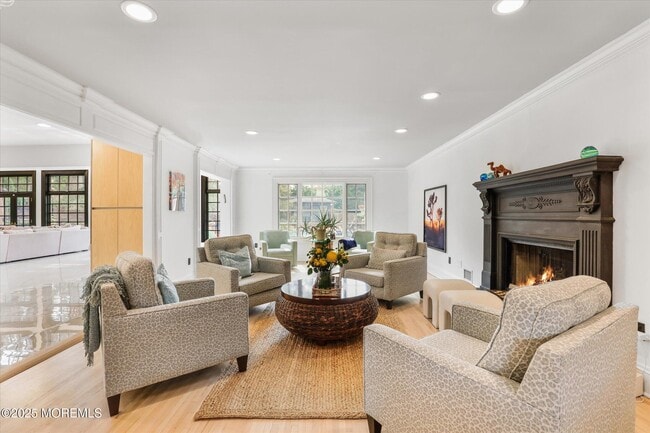 Building Photo - 13 Valley Forge Rd