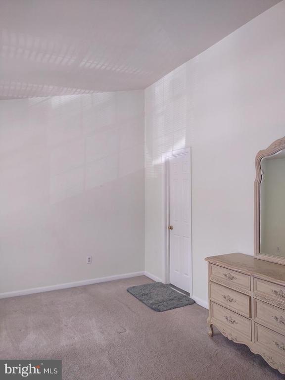 Building Photo - 10810 Campaign Ct