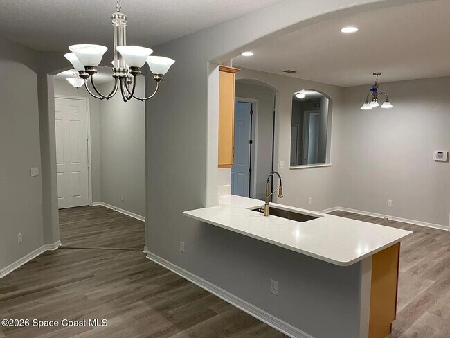 Building Photo - 5710 Claiborne St