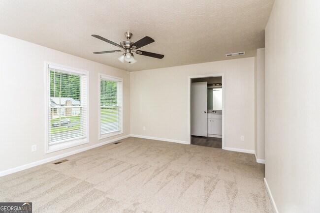 Building Photo - 517 Benson Hurst Dr SW