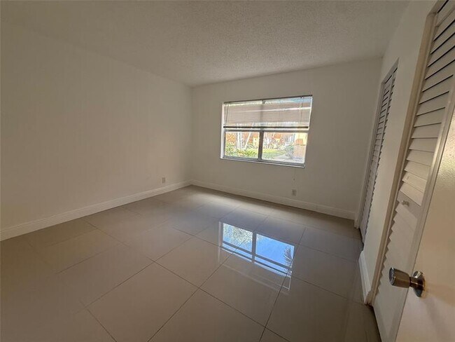 Building Photo - 18101 NW 68th Ave