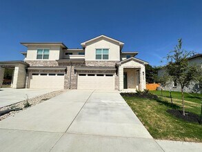 Building Photo - 205 Saide St