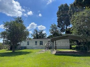 Building Photo - 8719 Lithia Pinecrest Rd