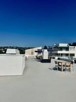 Building Photo - 2556 Navarra Dr
