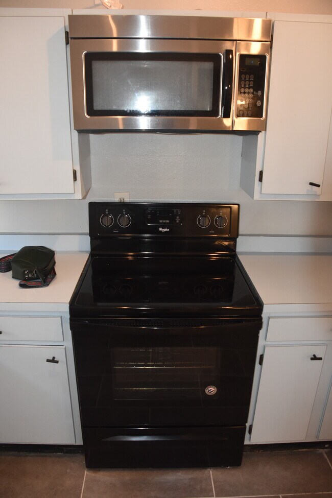 closeup of stove - 2415 Saint Charles Ave