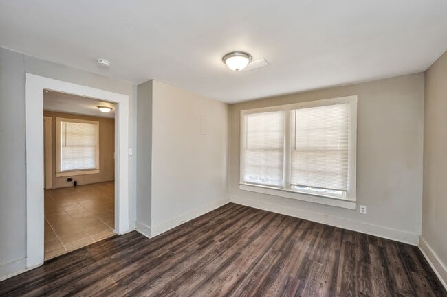 Building Photo - Spacious 4-Bedroom Beauty in Sylacauga – Huge Deck, Carport & Tons of Charm!