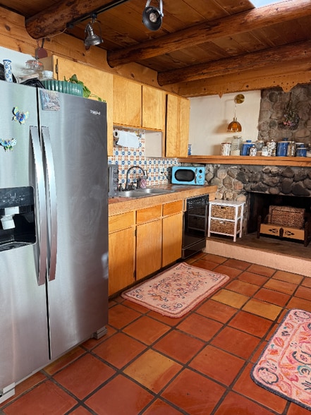 Building Photo - 103 Caminito Montano