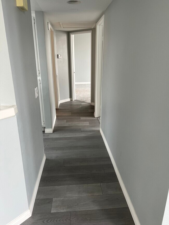 Hallway to bedrooms - 940 N Turner Ave