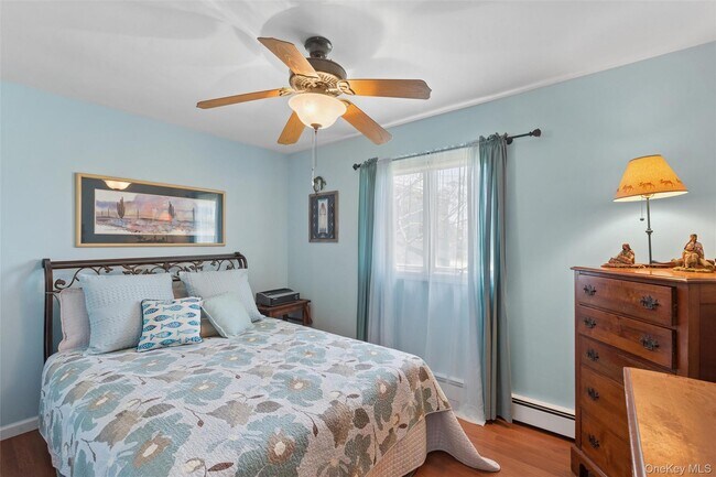 Building Photo - 1600 Captain Kidd Dr