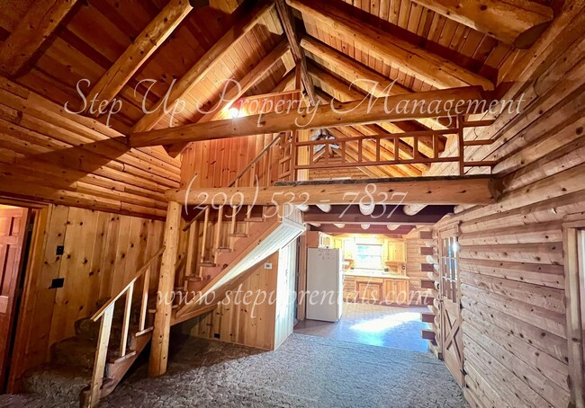 Building Photo - Rustic Luxury Retreat: Charming 1-Bedroom ...