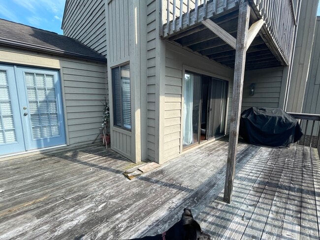 Building Photo - 2425 Cypress Ct