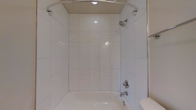 Tiled Shower - Fisher Trails