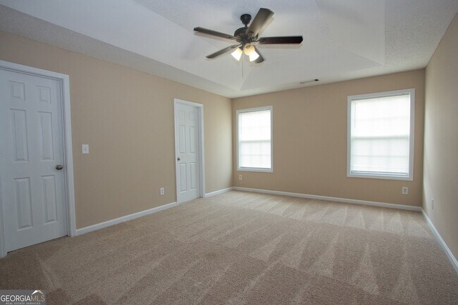 Building Photo - 1302 Palmer Ln