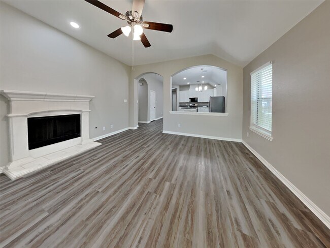 Building Photo - 3007 Lockeridge Village Dr