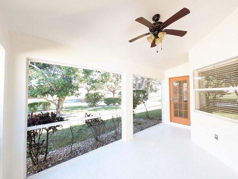 Building Photo - 2229 Heritage Greens Dr