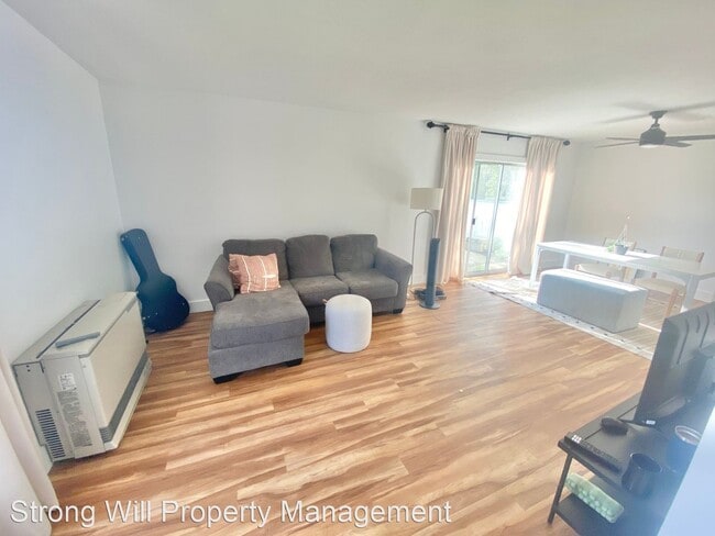 Building Photo - 2 br, 1.5 bath House - 335 Ledgewood Circl...