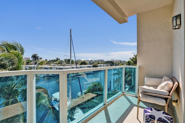 Building Photo - 516 Hendricks Isle