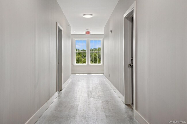 Building Photo - 153 Greenwich Ave