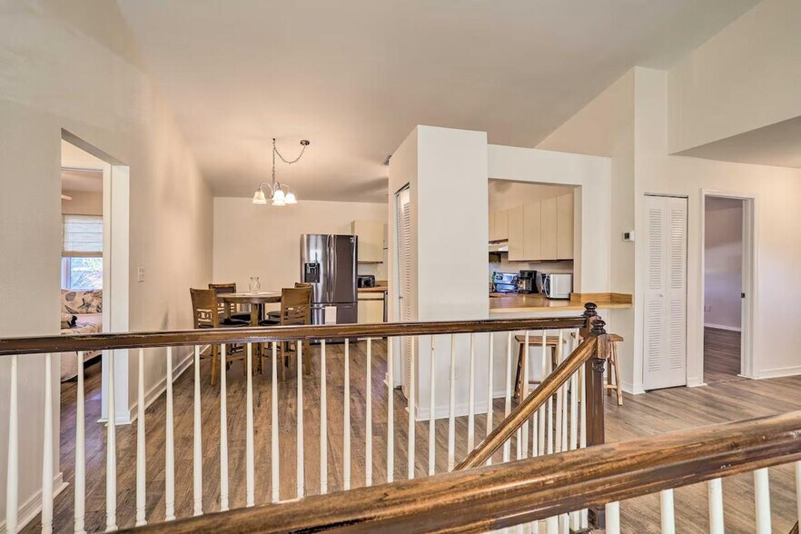 Building Photo - 4484 Cobia Dr SE