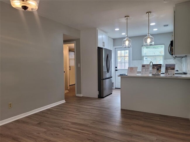 Building Photo - 8244 125th St