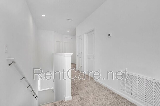 Building Photo - 6439 Blissful St