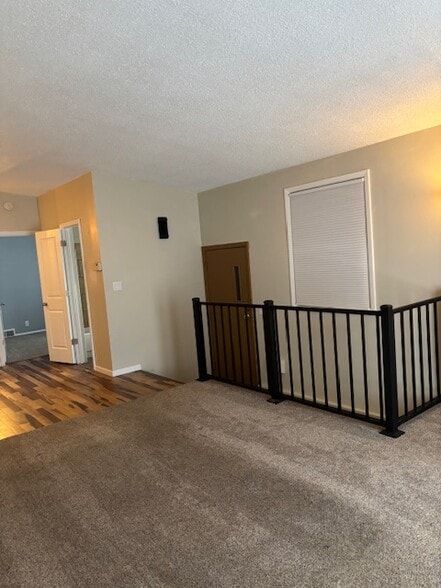 Entry/ Living Room - 210 Lox Ct