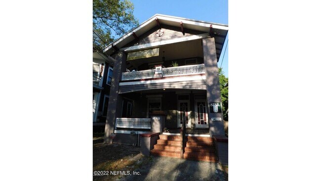 Building Photo - 1427 Silver St