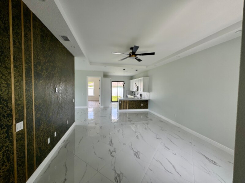 Building Photo - 20 Pine Hill Ln