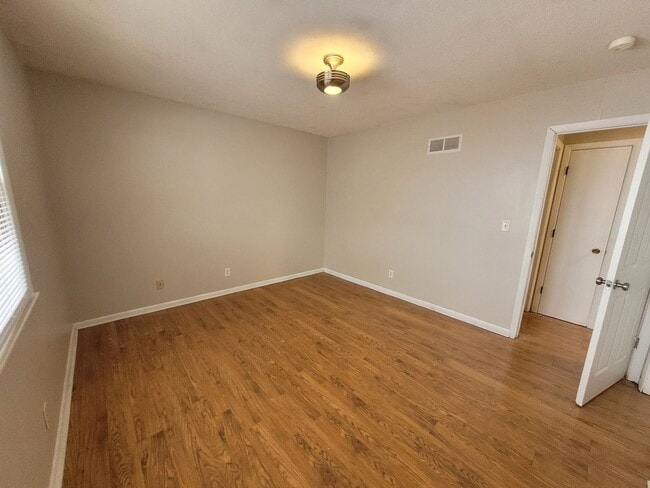 Building Photo - Four Bedroom Single-Family Home