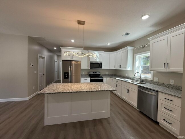 Building Photo - 3417 S Knightridge Rd