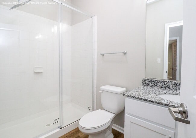 Building Photo - 3BD/3BA Available for Early August Move In