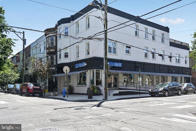 Building Photo - 1438 S 13th St