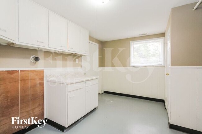 Building Photo - 612 S Jefferson St