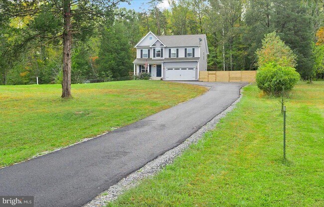 Building Photo - 206 Cranes Corner Rd