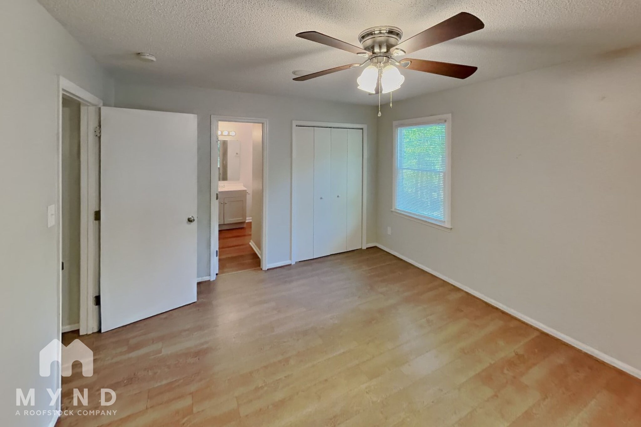 Building Photo - 4629 Longbriar Dr
