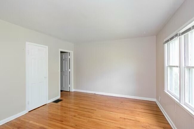 Building Photo - 77 N Layman Ave
