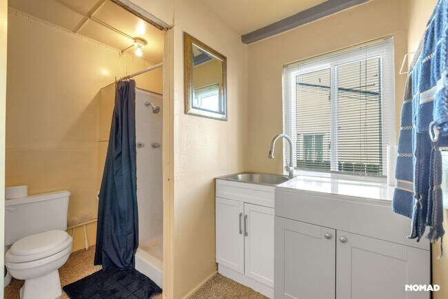 Building Photo - Charming 3BR House in Walnut Grove