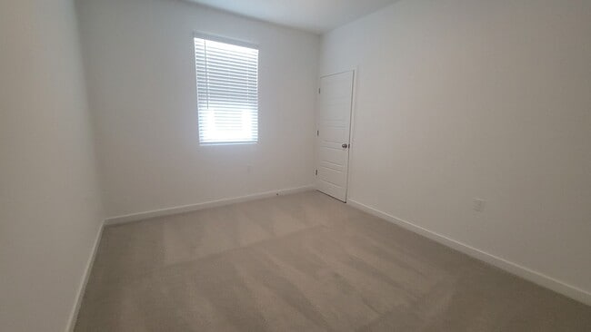 Building Photo - 12533 Camino Glorieta, Bakersfield, CA 93311